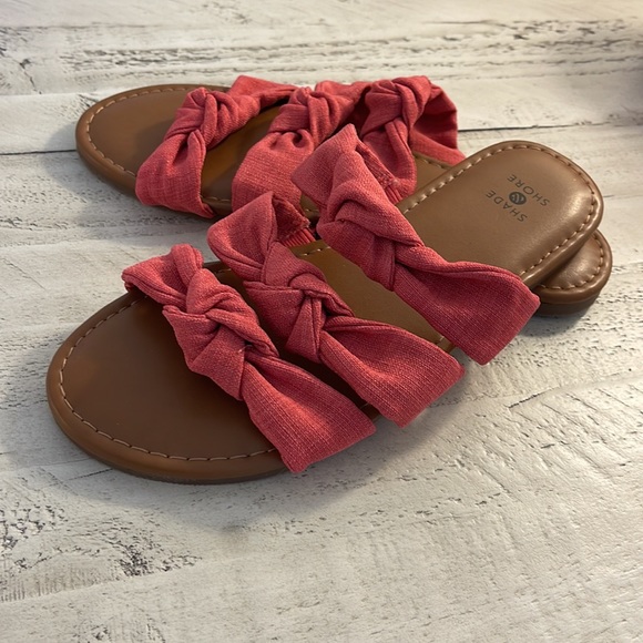 Shade & Shore Knot Sandals - Picture 3 of 5